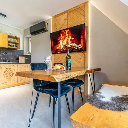 Tarasy Na Giewont * زاكوباني